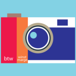 Getekende afbeelding van een fotocamera met diverse woorden erop geschreven